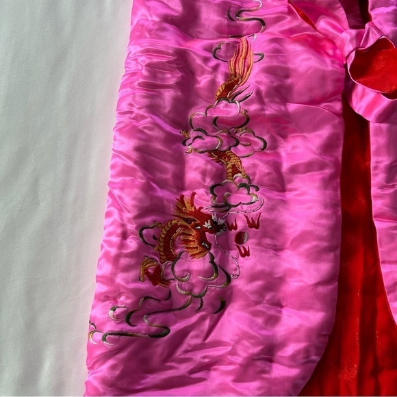 Satin Hooded Cape with Oriental Embroidery - Picture 6 of 7